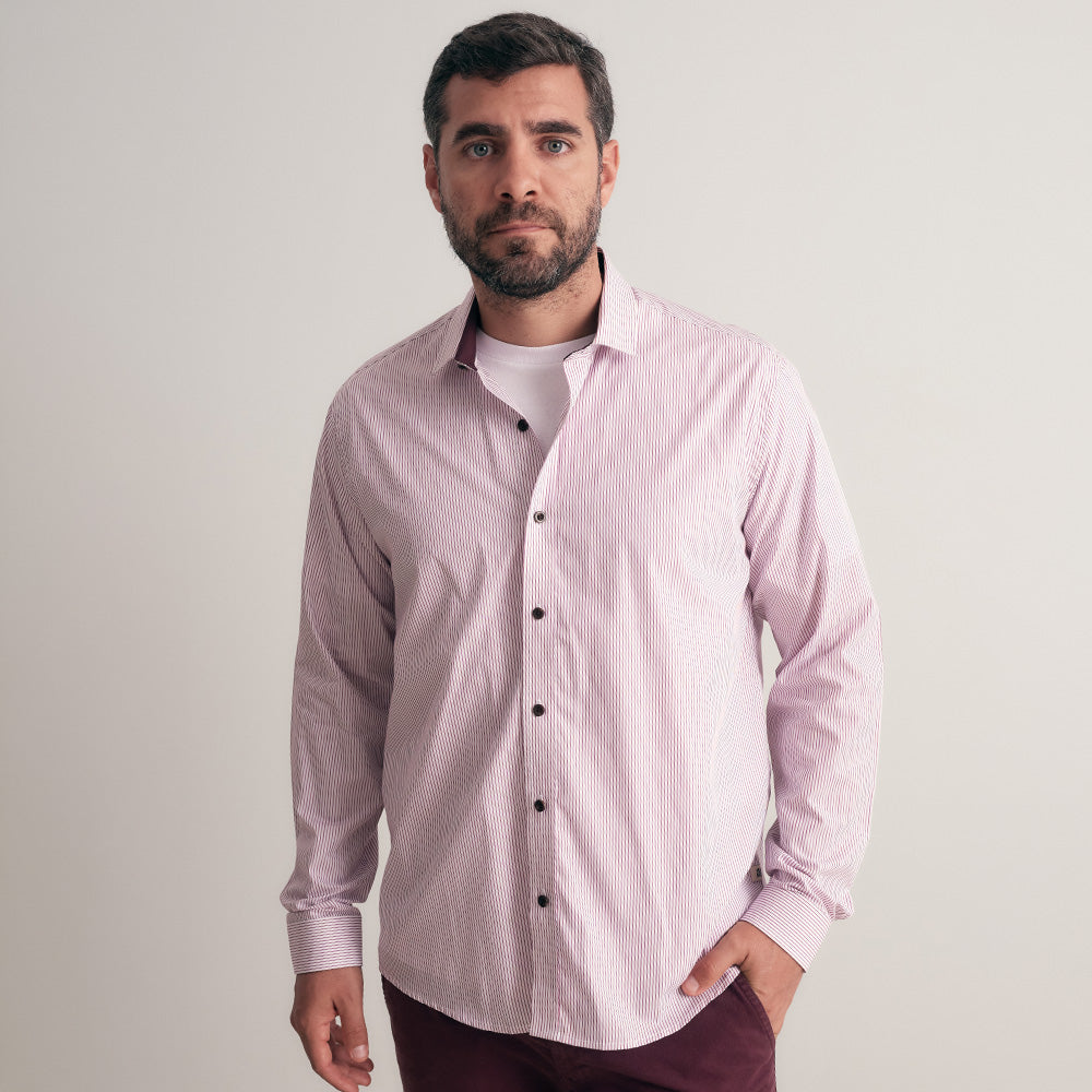 CAMISA CUELLO WIDE SPREAD REGULAR FIT GUINDA C/RAYAS