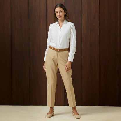 PANTALON DE VESTIR CON PRETINA ELASTICADA EN ESPALDA AVELLANA