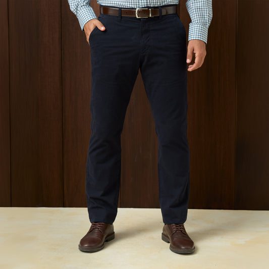 PANTALON DRILL FLAT FRONT CLASICO AZUL MARINO OI26