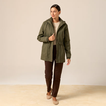 PARKA DRILL CON CAPUCHA REMOVIBLE VERDE MILITAR